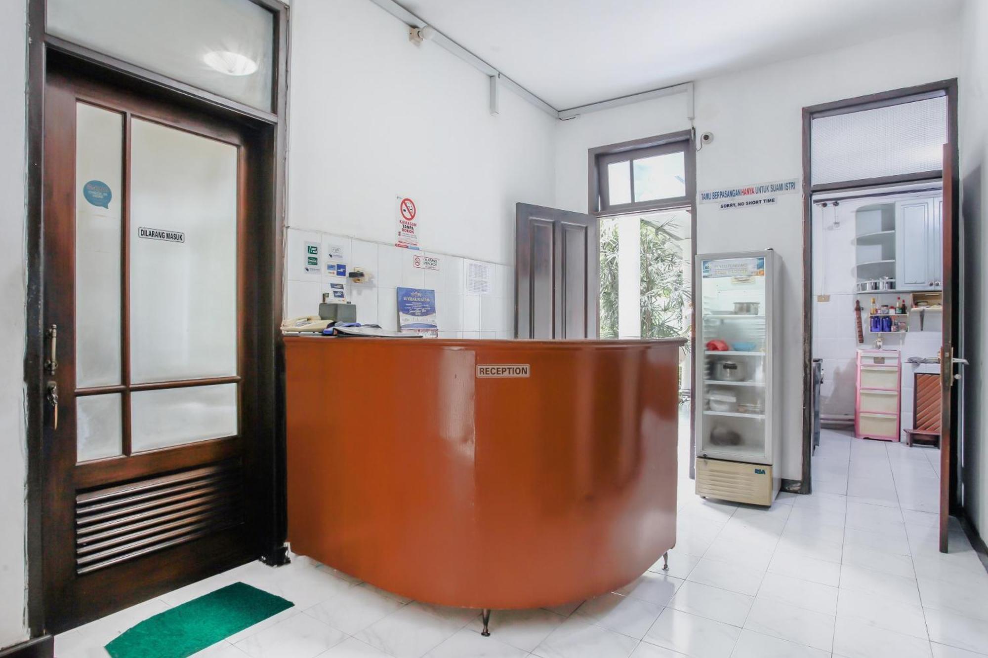 בוגור Oyo Life 90091 Wisma Pakuan Syariah מראה חיצוני תמונה