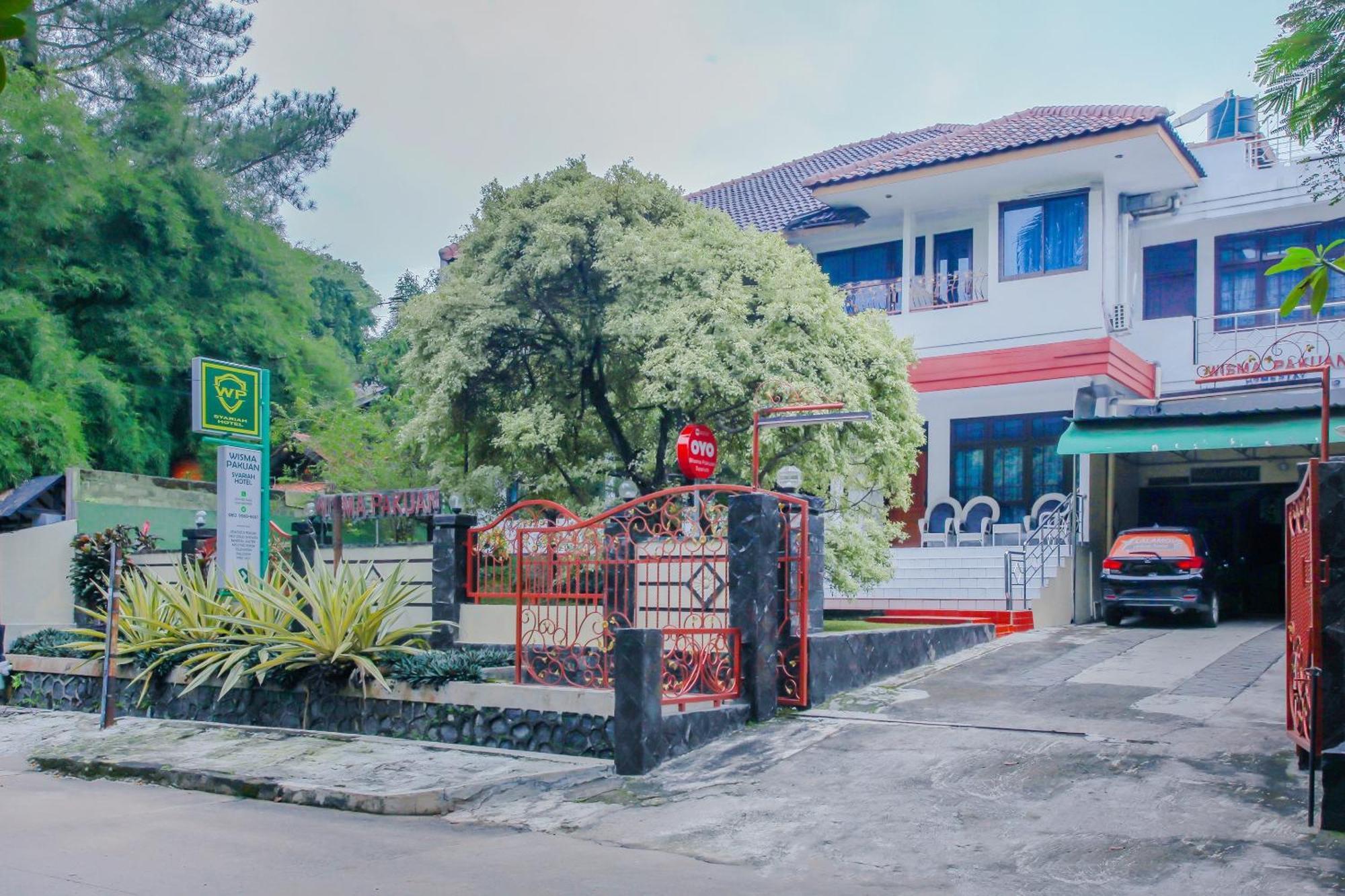 בוגור Oyo Life 90091 Wisma Pakuan Syariah מראה חיצוני תמונה