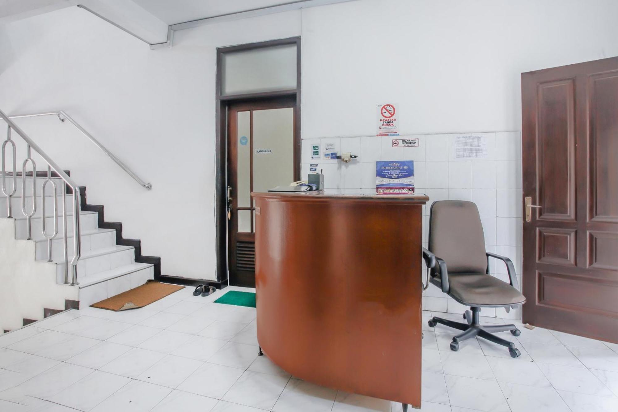 בוגור Oyo Life 90091 Wisma Pakuan Syariah מראה חיצוני תמונה